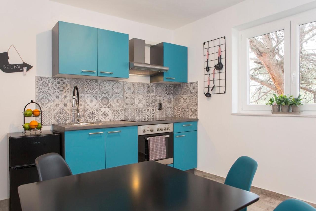 Aquamarine Apartament *